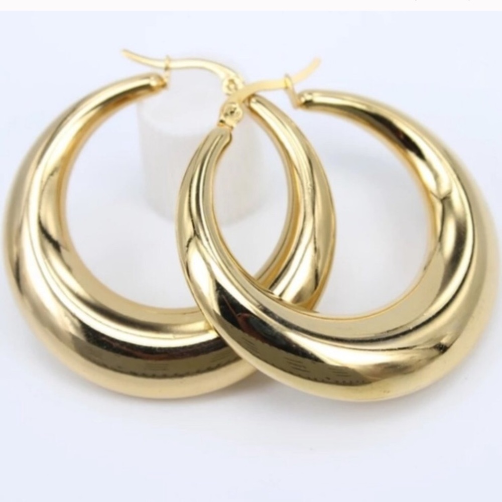 18K Yellow Gold shine round hoop earrings - Picture 2 of 5
